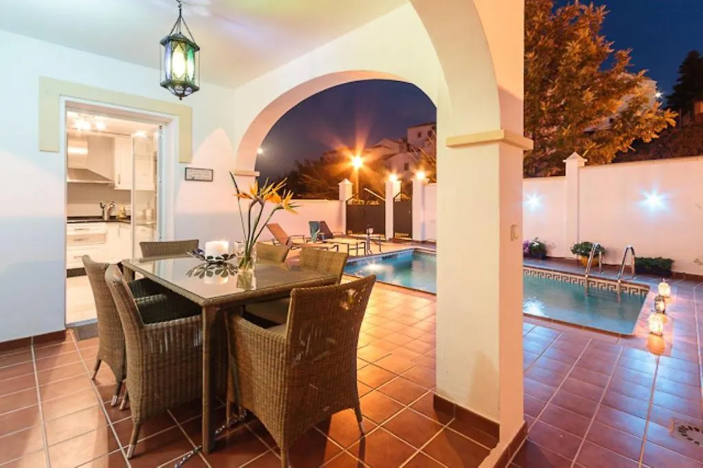 Villa El Paso 12 Menyber Nerja